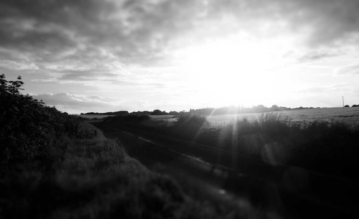 蜂巢互联实名账号:流量卡热点话题:为何越来越多人选择使用流量卡?